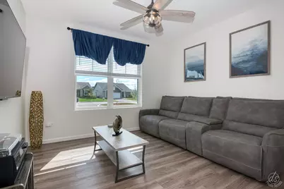 824 Spring Drive, Lindenhurst, IL 60046 - Photo 15