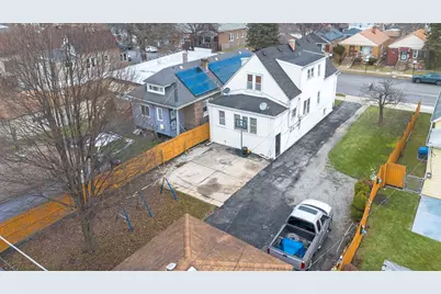 9352 S Woodlawn Avenue, Chicago, IL 60619 - Photo 5