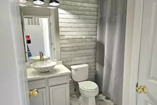 [Address not provided], Round Lake Beach, IL 60073 - Photo 11