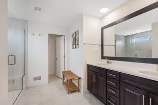 3579 Emerald Rd, Elgin, IL 60124 - Photo 19