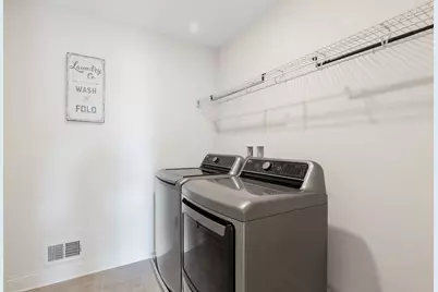 3579 Emerald Road, Elgin, IL 60124 - Photo 21