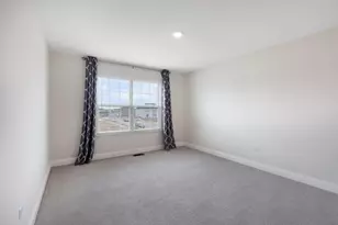 3579 Emerald Rd, Elgin, IL 60124 - Photo 25