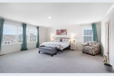 3579 Emerald Road, Elgin, IL 60124 - Photo 17