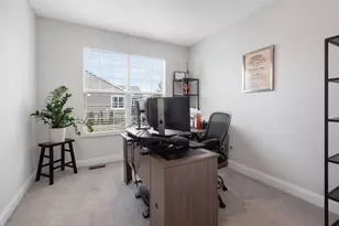 3579 Emerald Rd, Elgin, IL 60124 - Photo 13