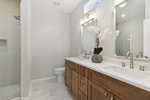 696 S Wellston Ln, Romeoville, IL 60446 - Photo 11