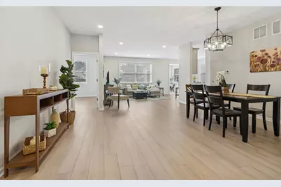 696 S Wellston Lane, Romeoville, IL 60446 - Photo 7