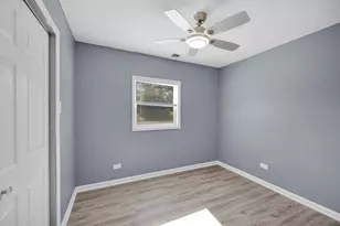 351 Concord Dr, Chicago Heights, IL 60411 - Photo 9