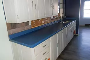 108 N Locust St, Maroa, IL 61756 - Photo 5