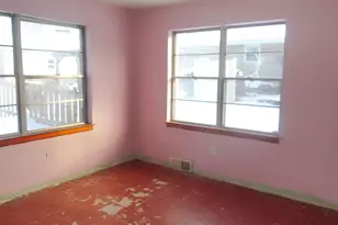 108 N Locust St, Maroa, IL 61756 - Photo 11