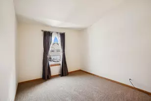 26 Blue Stem Ct, Streamwood, IL 60107 - Photo 13