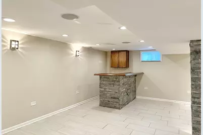 102 S Ashland Avenue, Palatine, IL 60074 - Photo 17