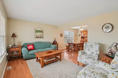 15931 S McClellan Avenue, Plainfield, IL 60544 - Photo 5