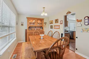 15931 S McClellan Ave, Plainfield, IL 60544 - Photo 13