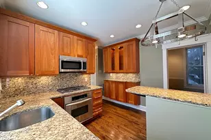 3614 N Bosworth Ave, Chicago, IL 60613 - Photo 5