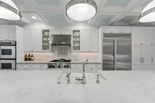 1500 N North Park Avenue, Chicago, IL 60610 - Photo 9