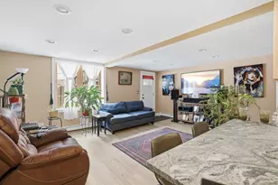 510 W 45th St, Chicago, IL 60609 - Photo 3