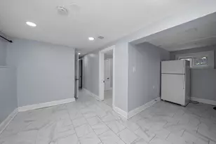 2011 Grey Ave, Evanston, IL 60201 - Photo 19