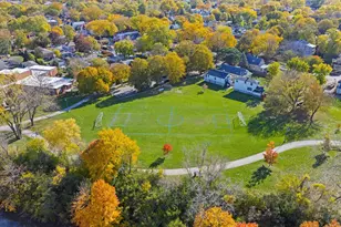 2011 Grey Ave, Evanston, IL 60201 - Photo 29