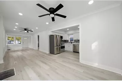 2011 Grey Avenue, Evanston, IL 60201 - Photo 9