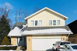 8315 Helen Ct, Downers Grove, IL 60516 - Photo 1