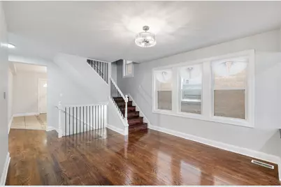 10557 S Indiana Avenue, Chicago, IL 60628 - Photo 3