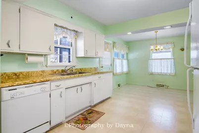 995 Justine Drive, Kankakee, IL 60901 - Photo 11