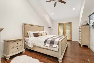 1052 Margret Street, Des Plaines, IL 60016 - Photo 9