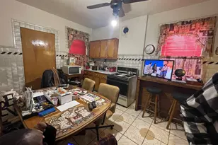 656 N Drake St, Chicago, IL 60623 - Photo 27