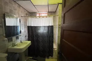 656 N Drake St, Chicago, IL 60623 - Photo 17