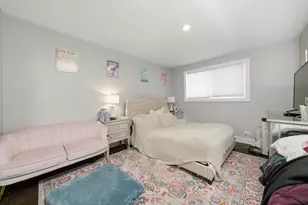 [Address not provided], Skokie, IL 60076 - Photo 5