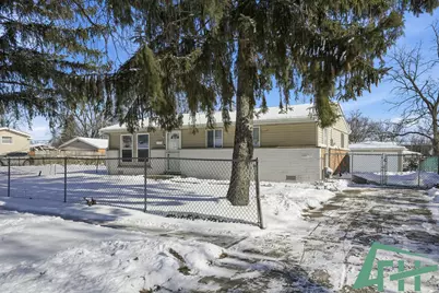 16515 Plymouth Drive, Markham, IL 60428 - Photo 1