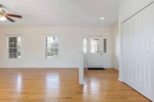 1569 Colleen Ln, Aurora, IL 60505 - Photo 5