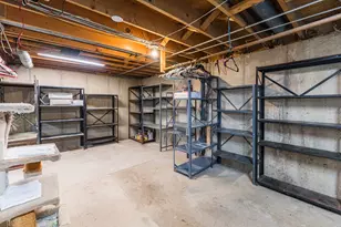 230 Ashley Ct, Roselle, IL 60172 - Photo 31