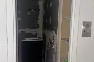 4350 W Ford City Dr, Chicago, IL 60652 - Photo 9