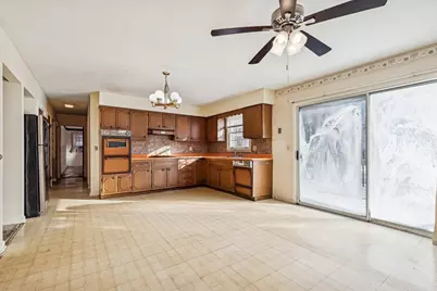 47 Sunset Drive, Cary, IL 60013 - Photo 5