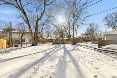 47 Sunset Drive, Cary, IL 60013 - Photo 15