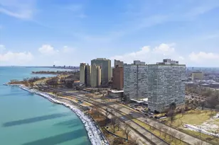 4800 S Chicago Beach Dr, Chicago, IL 60615 - Photo 3