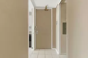 4800 S Chicago Beach Dr, Chicago, IL 60615 - Photo 5