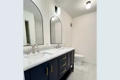 633 Dulles Road #A, Des Plaines, IL 60016 - Photo 13