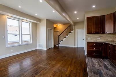 5040 W Berenice Avenue, Chicago, IL 60641 - Photo 5