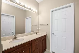 2736 N Wolcott Ave, Chicago, IL 60614 - Photo 13