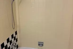 500 W Huntington Commons Rd, Mount Prospect, IL 60056 - Photo 11