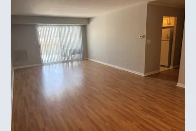 500 W Huntington Commons Road #255, Mount Prospect, IL 60056 - Photo 9