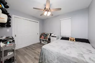 4055 Prairie Ave, Schiller Park, IL 60176 - Photo 7