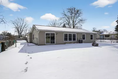 1345 Laurie Lane, Hanover Park, IL 60133 - Photo 17