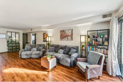 7632 W Lawrence Avenue #1B, Harwood Heights, IL 60706 - Photo 3