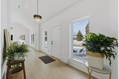 19 Marina Drive, Des Plaines, IL 60016 - Photo 3