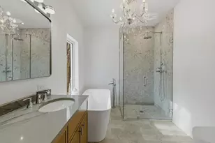 19 Marina Dr, Des Plaines, IL 60016 - Photo 23