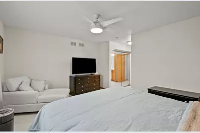 782 S Baldwin Lane, Romeoville, IL 60446 - Photo 19