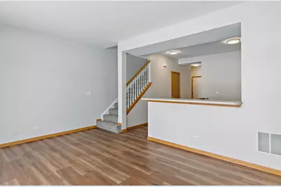 2276 Flagstone Lane, Carpentersville, IL 60110 - Photo 9